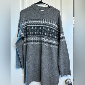American Eagle Gray Patterned Sweater Dress
